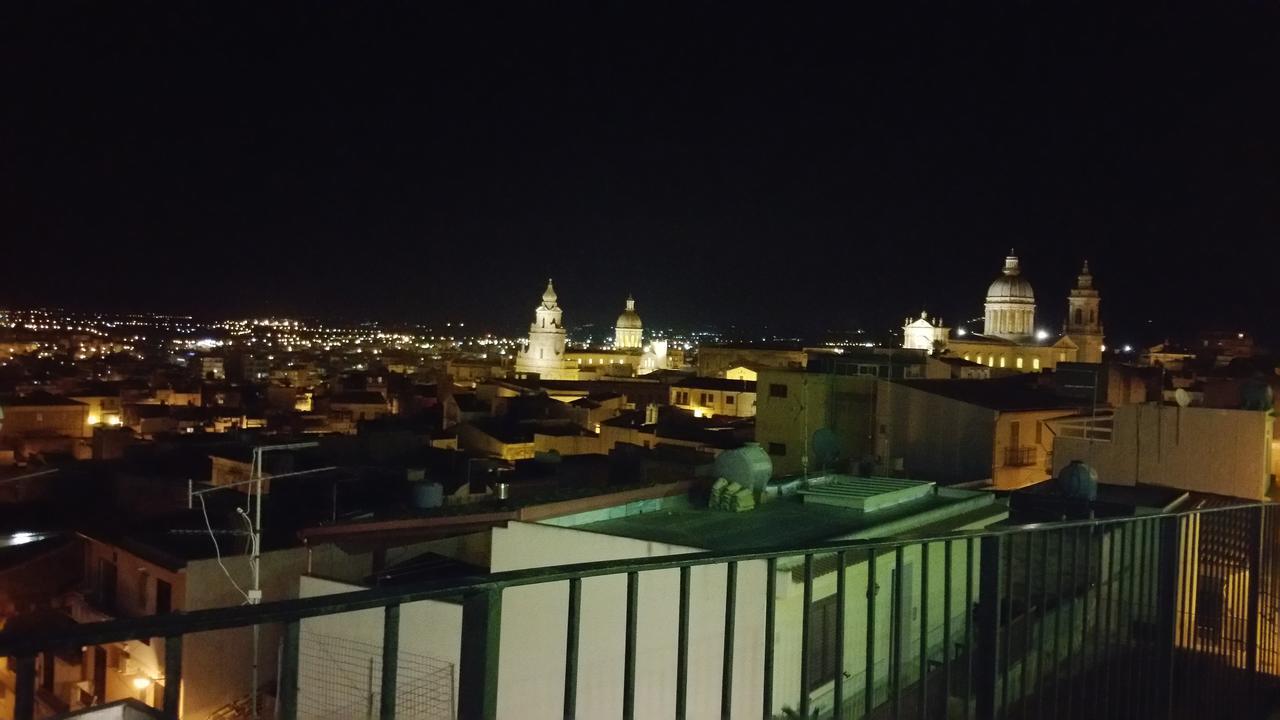 La Terrazza B&B Comiso Exterior photo