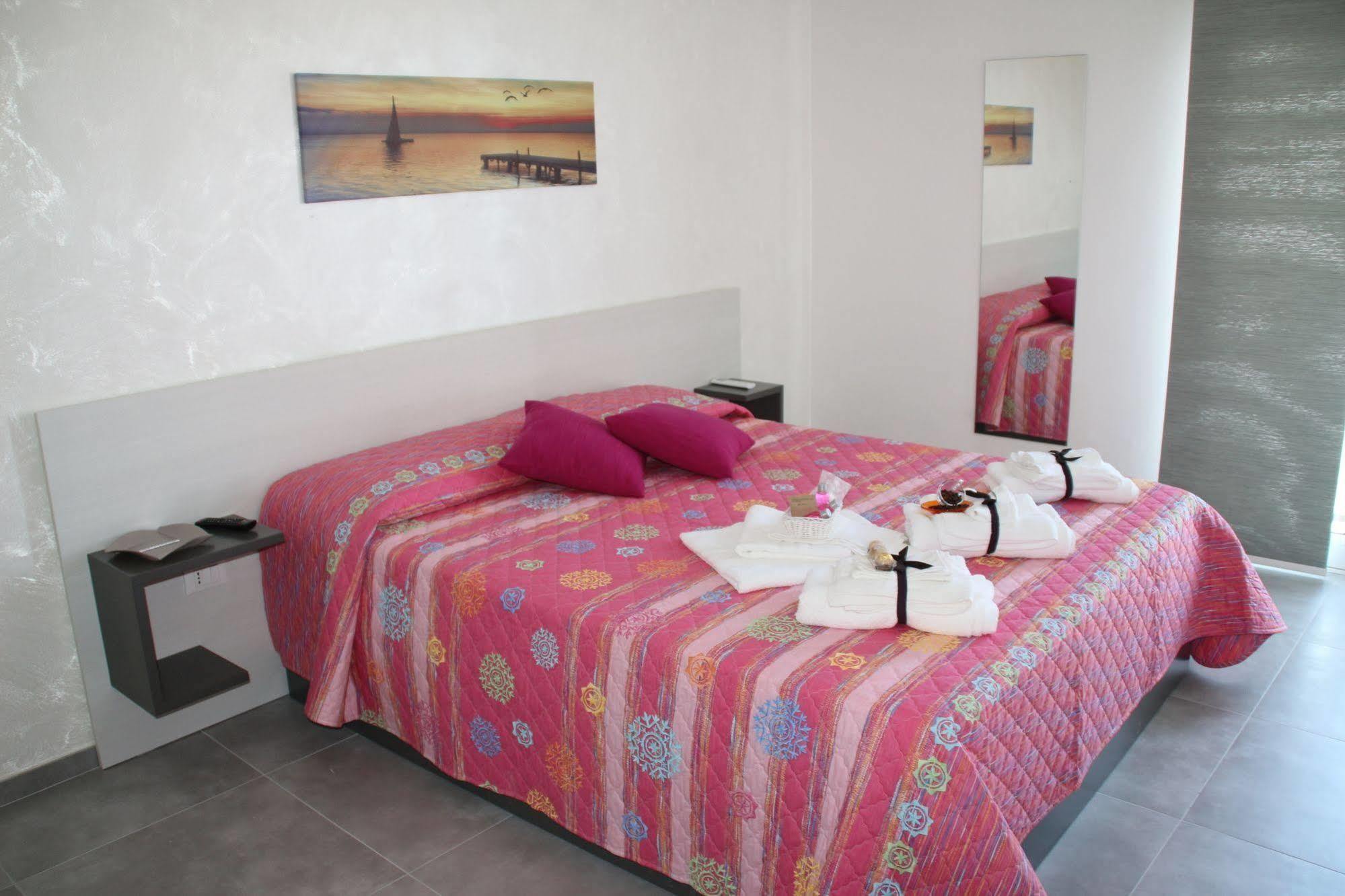 La Terrazza B&B Comiso Exterior photo