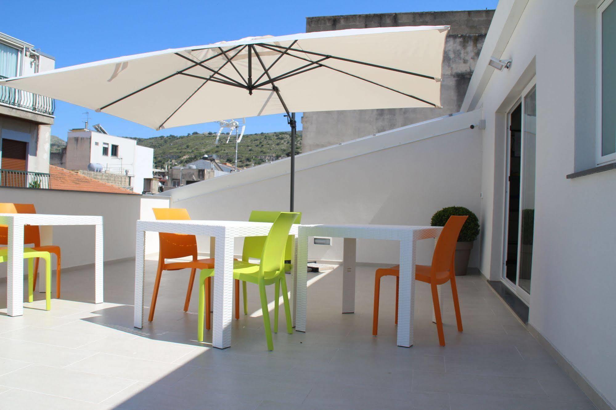 La Terrazza B&B Comiso Exterior photo